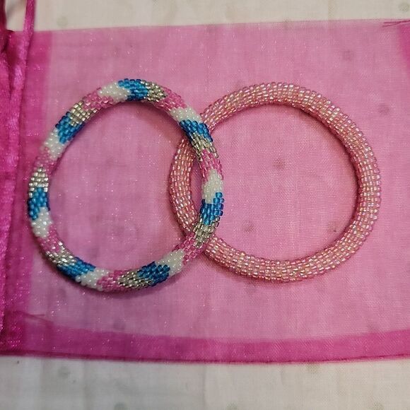 Set of 2 Sashka Iridescent Pink & Pink/Blue/White/Silver Glass Beaded Bracelets - Picture 8 of 12